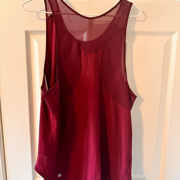 Lululemon tank top - Picture 3 of 3